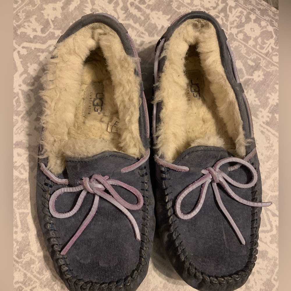 Ugg Australia Purple Moccasin Slippers Size 6